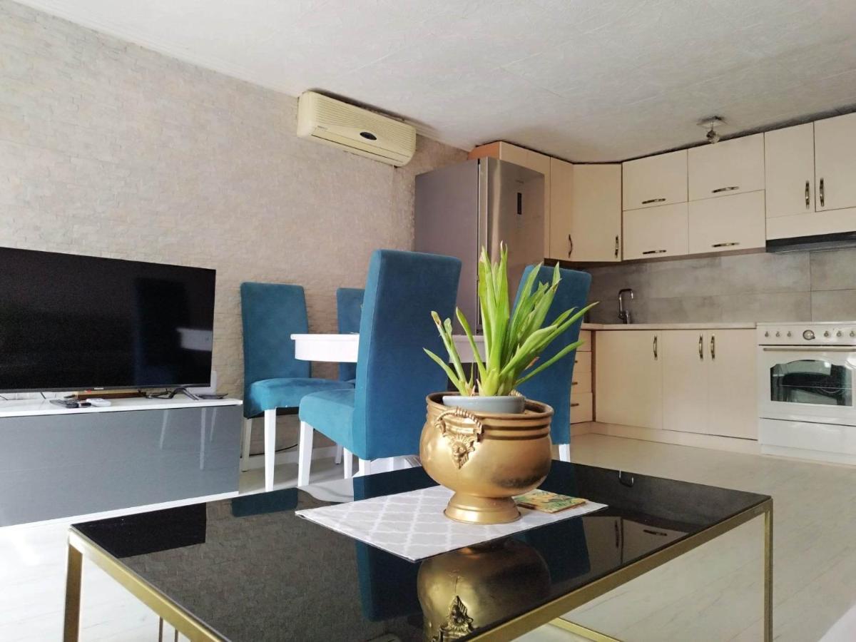 Apartment With Garden Hanja Mostar Zewnętrze zdjęcie