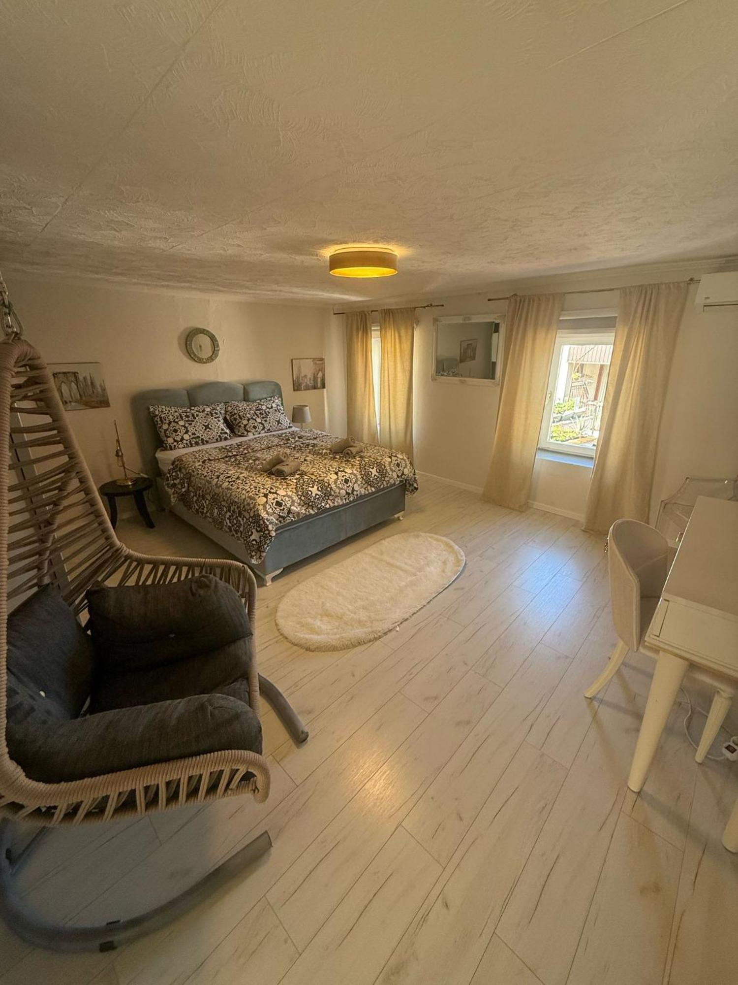Apartment With Garden Hanja Mostar Zewnętrze zdjęcie